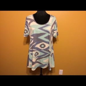 LuLaRoe Perfect T
